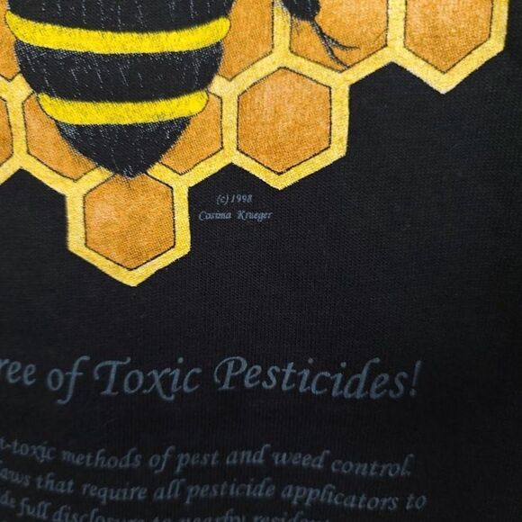 Bee T Shirt Vintage 90s Bee Free Of Toxic Pesticides Made In USA Mens Medium - Picture 2 of 7